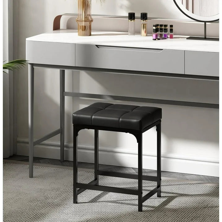 Counter Height Bar Stools Set of 2, 18" Barstools for Kitchen Countertop, PU Leather Counter Stools with Square Seats & Sturdy Metal Base