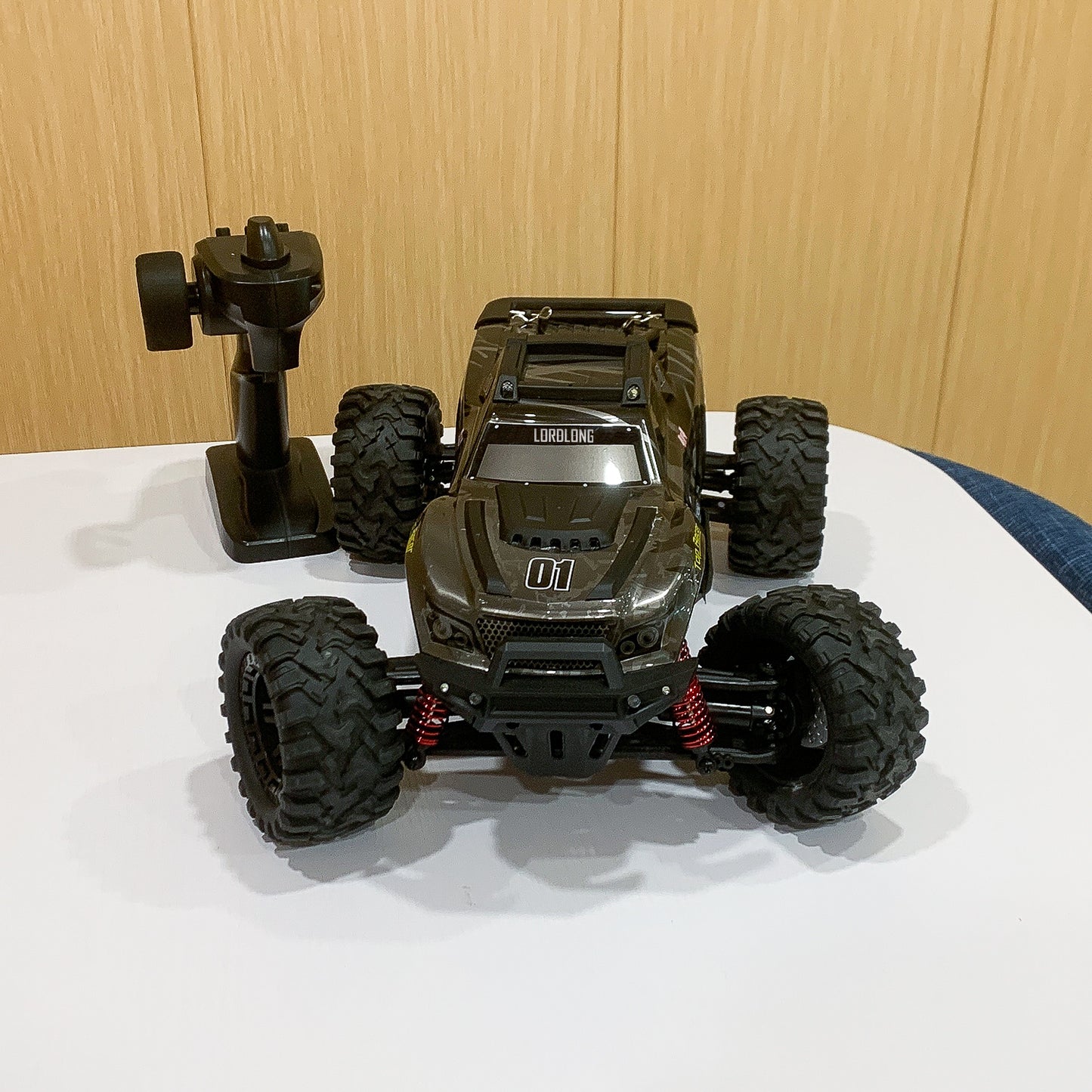 LORDLONG Radio Controlled Model Vehicles- 1:14 High Speed Fast RC, 25 KM/H RC Racing Cars, RC Drift Car for Kids Adults , Off Road Variable-Speed Vehicle with 2 Rechargeable Battery