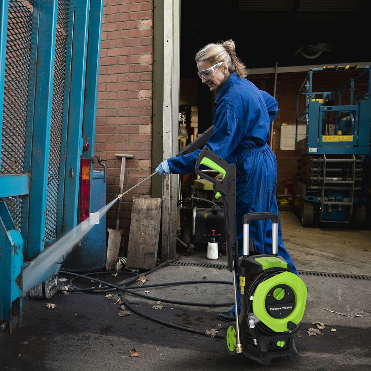 ELTPOWER Pressure Washer,1400w Electric Pressure Washer,Max 3380 PSI 2 Gpm Electric Power Washer,4 Nozzles and Soap Bottle,Retractable Handle